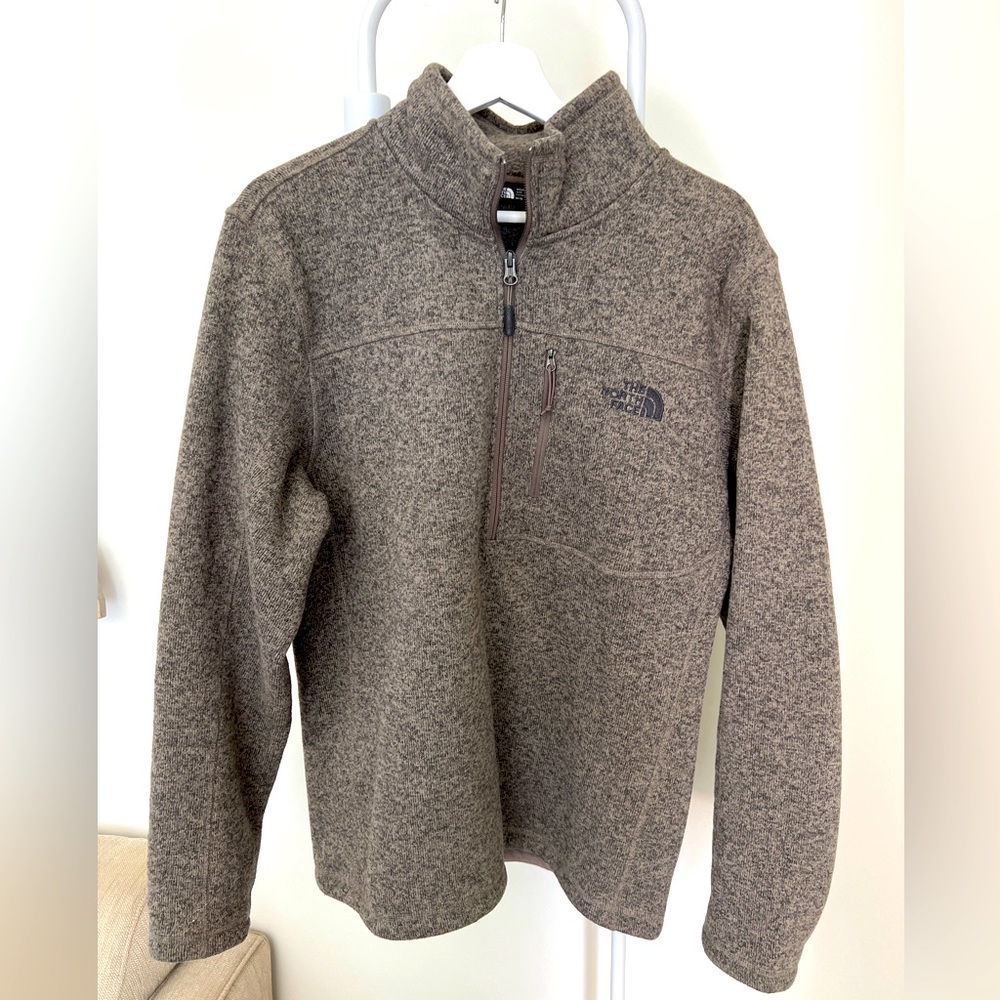 North Face Half Zip Pullover, Snuggly Warm, Size Medium, Like New